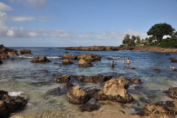 Local de snorkel na Shark Cove, costa norte de Oahu, no Havaí